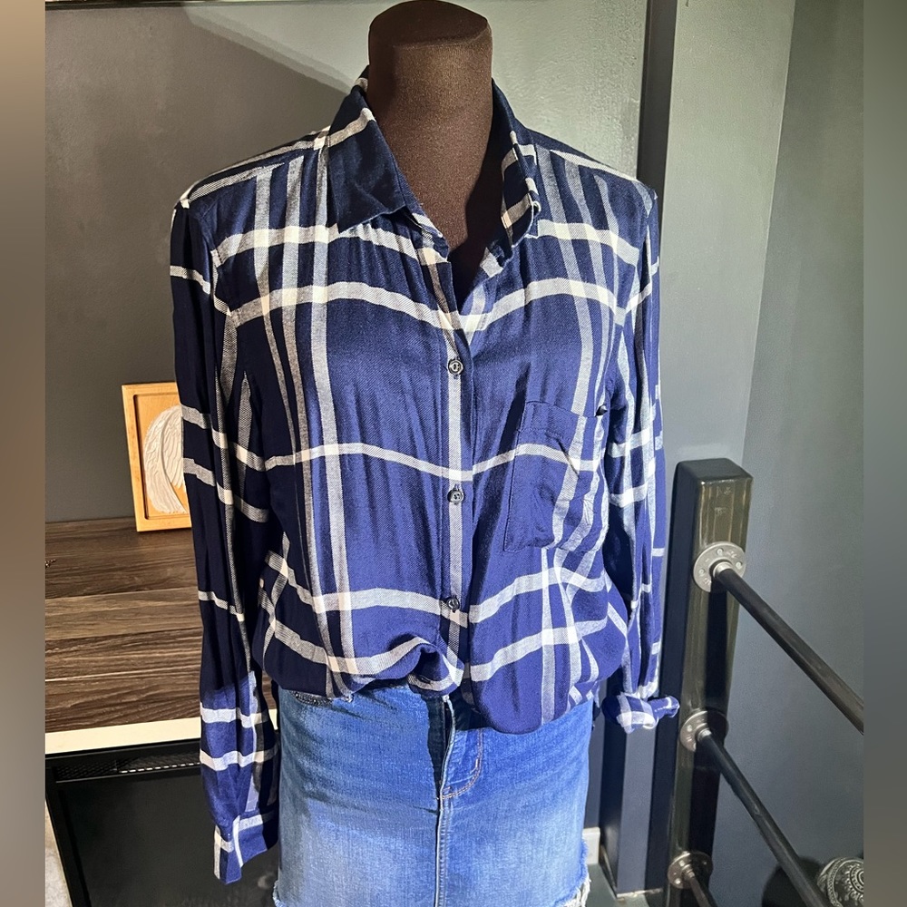 Old navy new shirt
